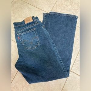 COPY - Levi’s Women’s 550 Size 12x30 Classic relaxed bootcut 99%cotton 1% Spand…